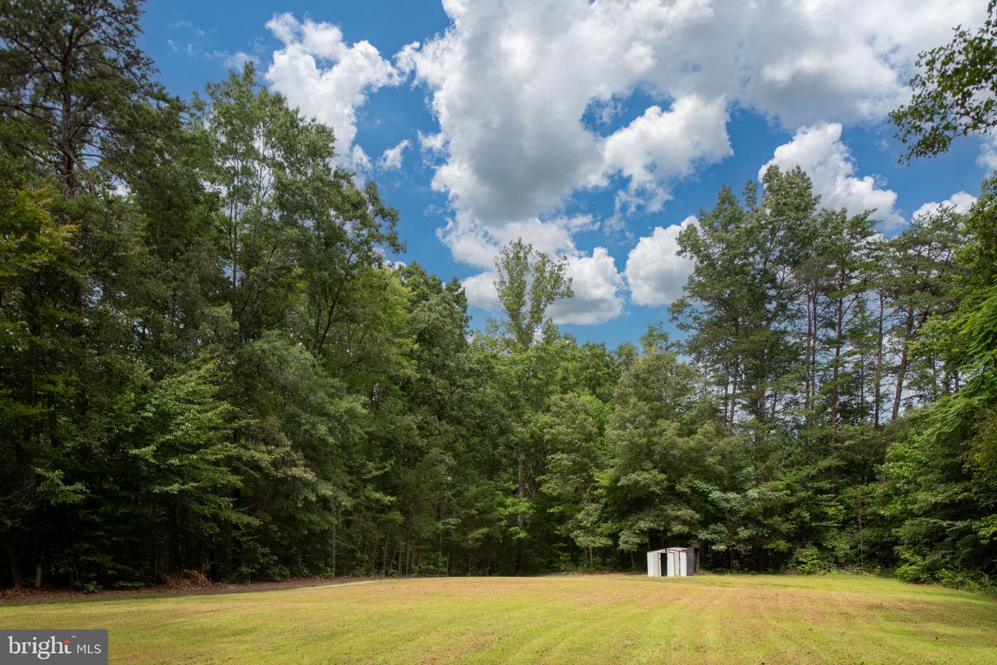 10747 FAUNTLEROY LN, SPOTSYLVANIA, Virginia 22551, 3 Bedrooms Bedrooms, ,2 BathroomsBathrooms,Residential,For sale,10747 FAUNTLEROY LN,VASP2035466 MLS # VASP2035466