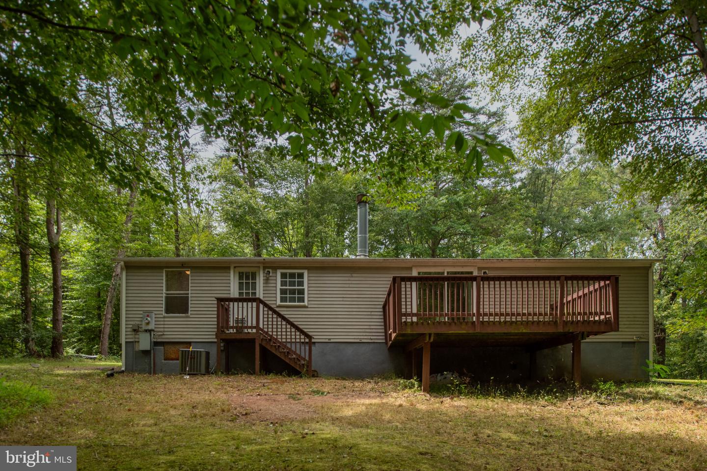 10747 FAUNTLEROY LN, SPOTSYLVANIA, Virginia 22551, 3 Bedrooms Bedrooms, ,2 BathroomsBathrooms,Residential,For sale,10747 FAUNTLEROY LN,VASP2035466 MLS # VASP2035466