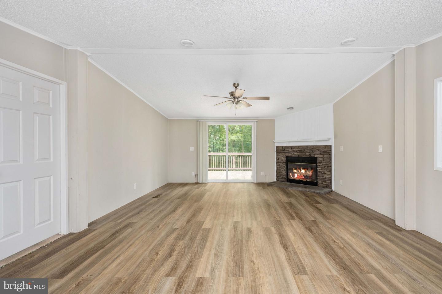 10747 FAUNTLEROY LN, SPOTSYLVANIA, Virginia 22551, 3 Bedrooms Bedrooms, ,2 BathroomsBathrooms,Residential,For sale,10747 FAUNTLEROY LN,VASP2035466 MLS # VASP2035466