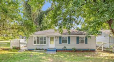 804 RAYMOND RD, CHARLOTTESVILLE, Virginia 22902, 3 Bedrooms Bedrooms, ,1 BathroomBathrooms,Residential,For sale,804 RAYMOND RD,667818 MLS # 667818