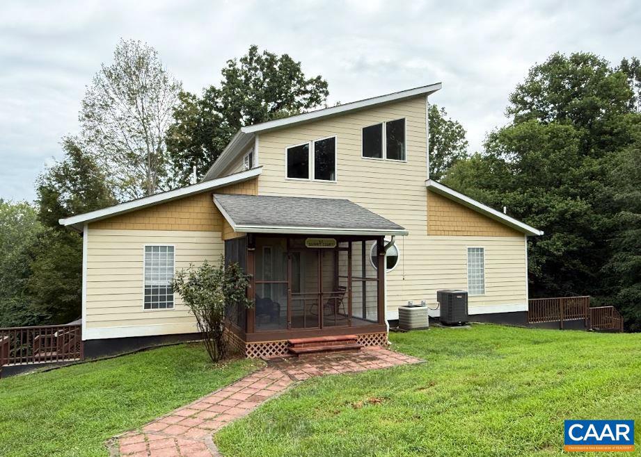 62 SUMMIT CT, ROSELAND, Virginia 22967, 3 Bedrooms Bedrooms, ,3 BathroomsBathrooms,Residential,For sale,62 SUMMIT CT,667822 MLS # 667822