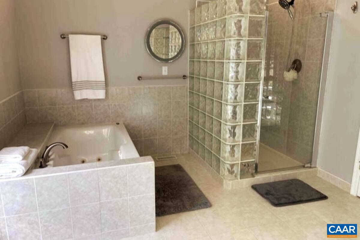 62 SUMMIT CT, ROSELAND, Virginia 22967, 3 Bedrooms Bedrooms, ,3 BathroomsBathrooms,Residential,For sale,62 SUMMIT CT,667822 MLS # 667822
