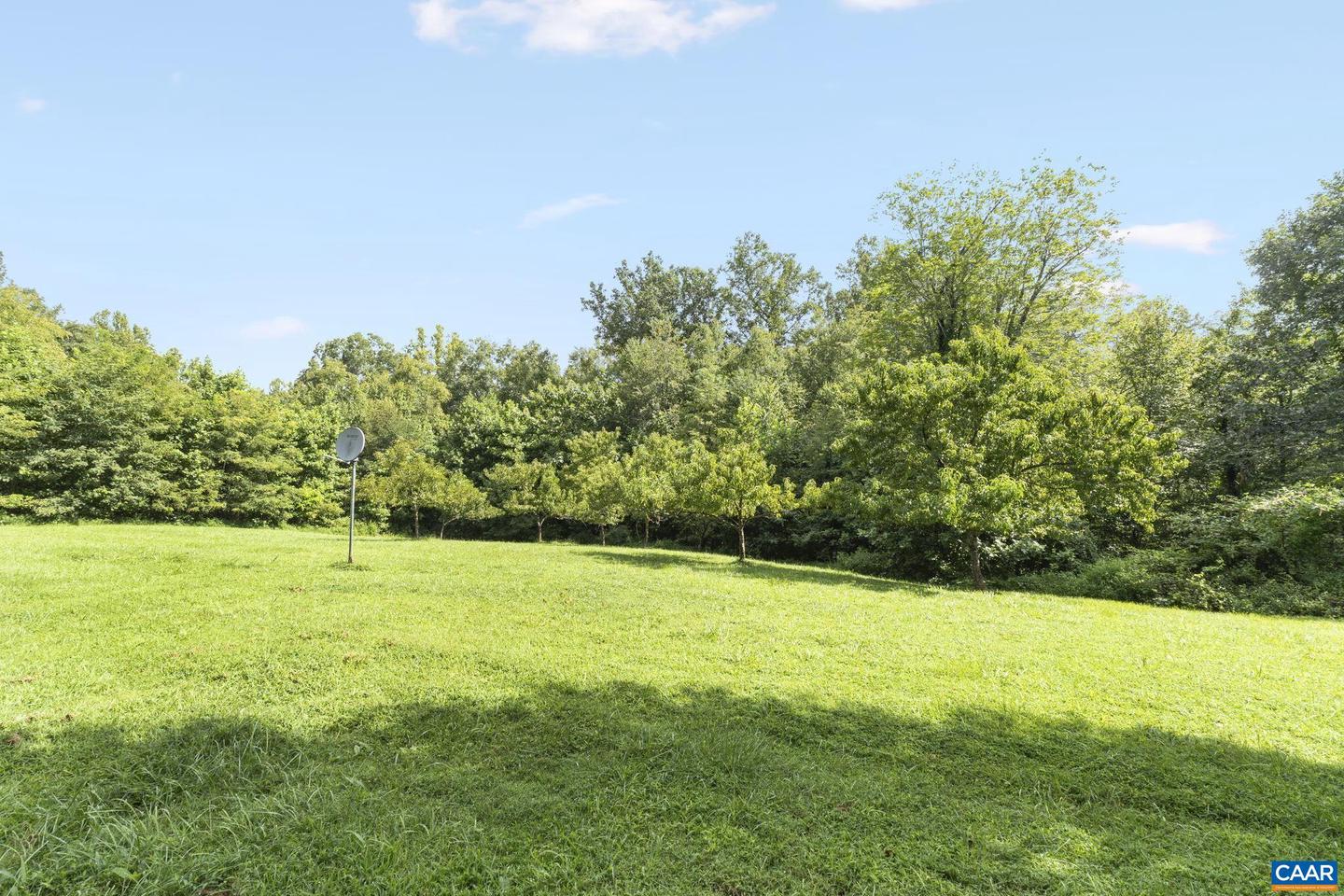 62 SUMMIT CT, ROSELAND, Virginia 22967, 3 Bedrooms Bedrooms, ,3 BathroomsBathrooms,Residential,For sale,62 SUMMIT CT,667822 MLS # 667822