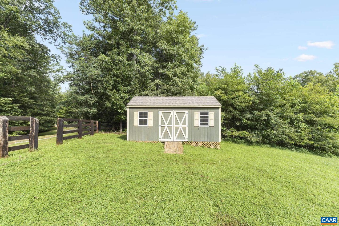 62 SUMMIT CT, ROSELAND, Virginia 22967, 3 Bedrooms Bedrooms, ,3 BathroomsBathrooms,Residential,For sale,62 SUMMIT CT,667822 MLS # 667822