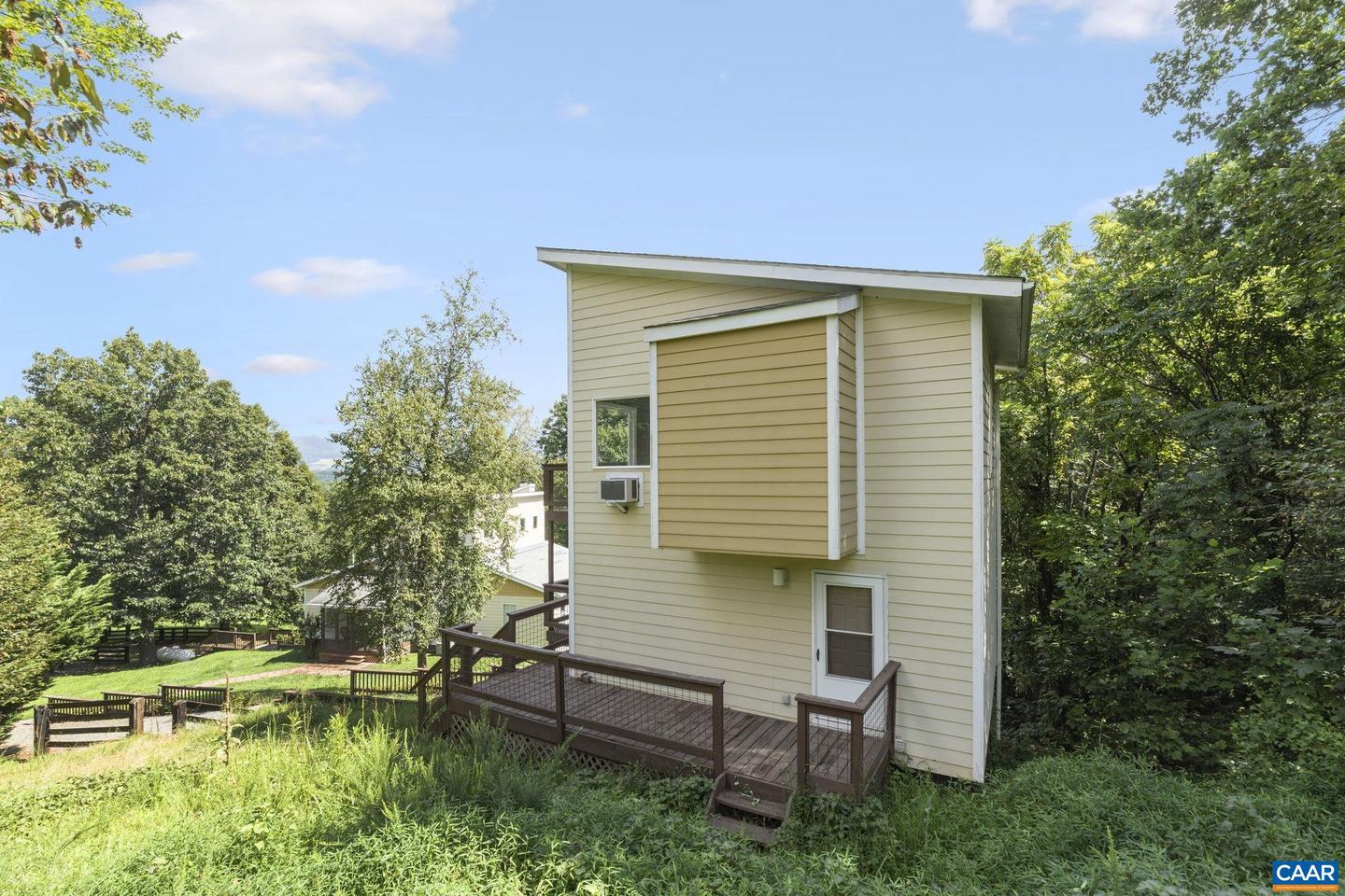 62 SUMMIT CT, ROSELAND, Virginia 22967, 3 Bedrooms Bedrooms, ,3 BathroomsBathrooms,Residential,For sale,62 SUMMIT CT,667822 MLS # 667822