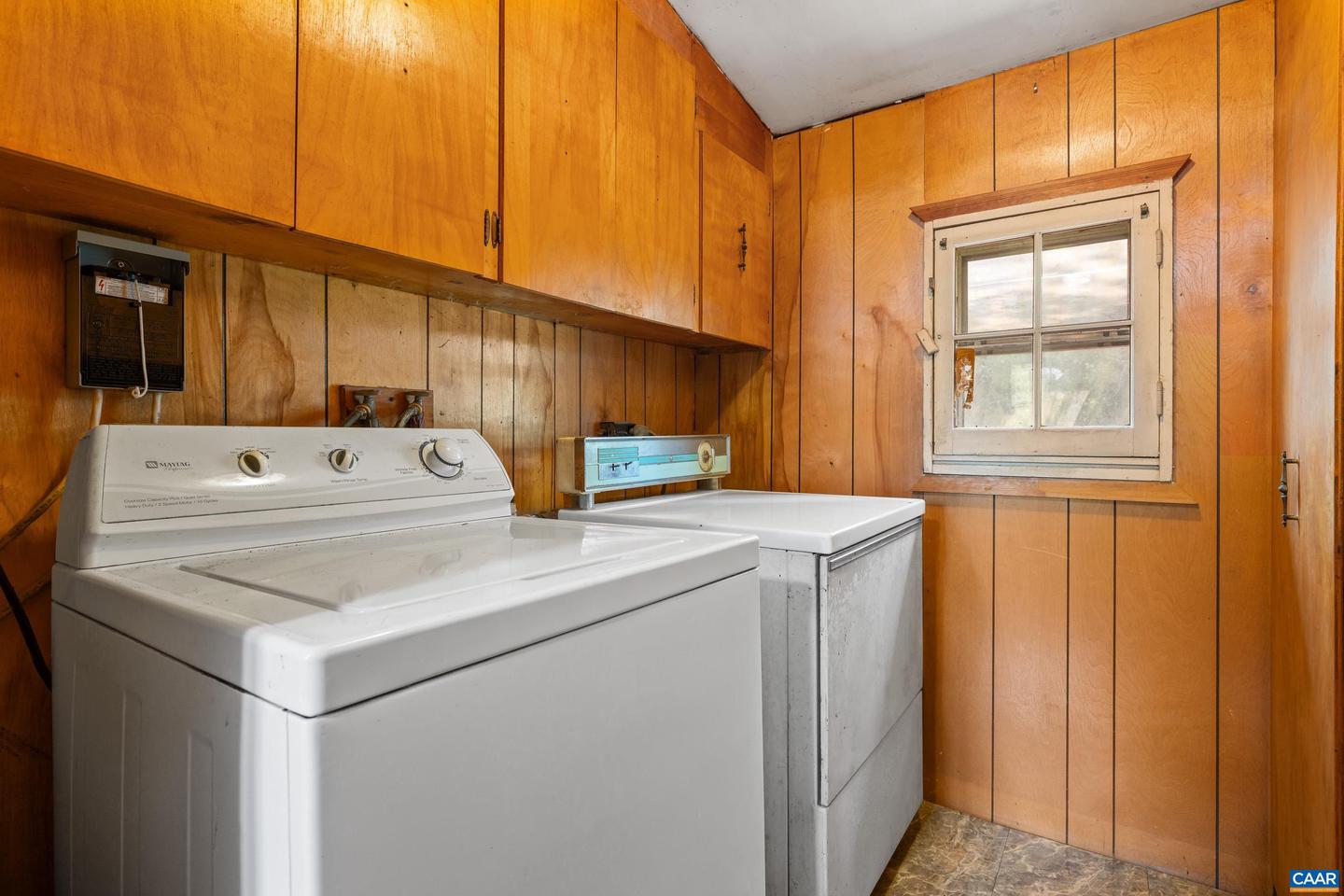 2370 PROFFIT RD, CHARLOTTESVILLE, Virginia 22911, 3 Bedrooms Bedrooms, ,1 BathroomBathrooms,Residential,For sale,2370 PROFFIT RD,667824 MLS # 667824