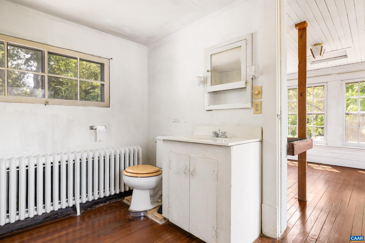 2370 PROFFIT RD, CHARLOTTESVILLE, Virginia 22911, 3 Bedrooms Bedrooms, ,1 BathroomBathrooms,Residential,For sale,2370 PROFFIT RD,667824 MLS # 667824