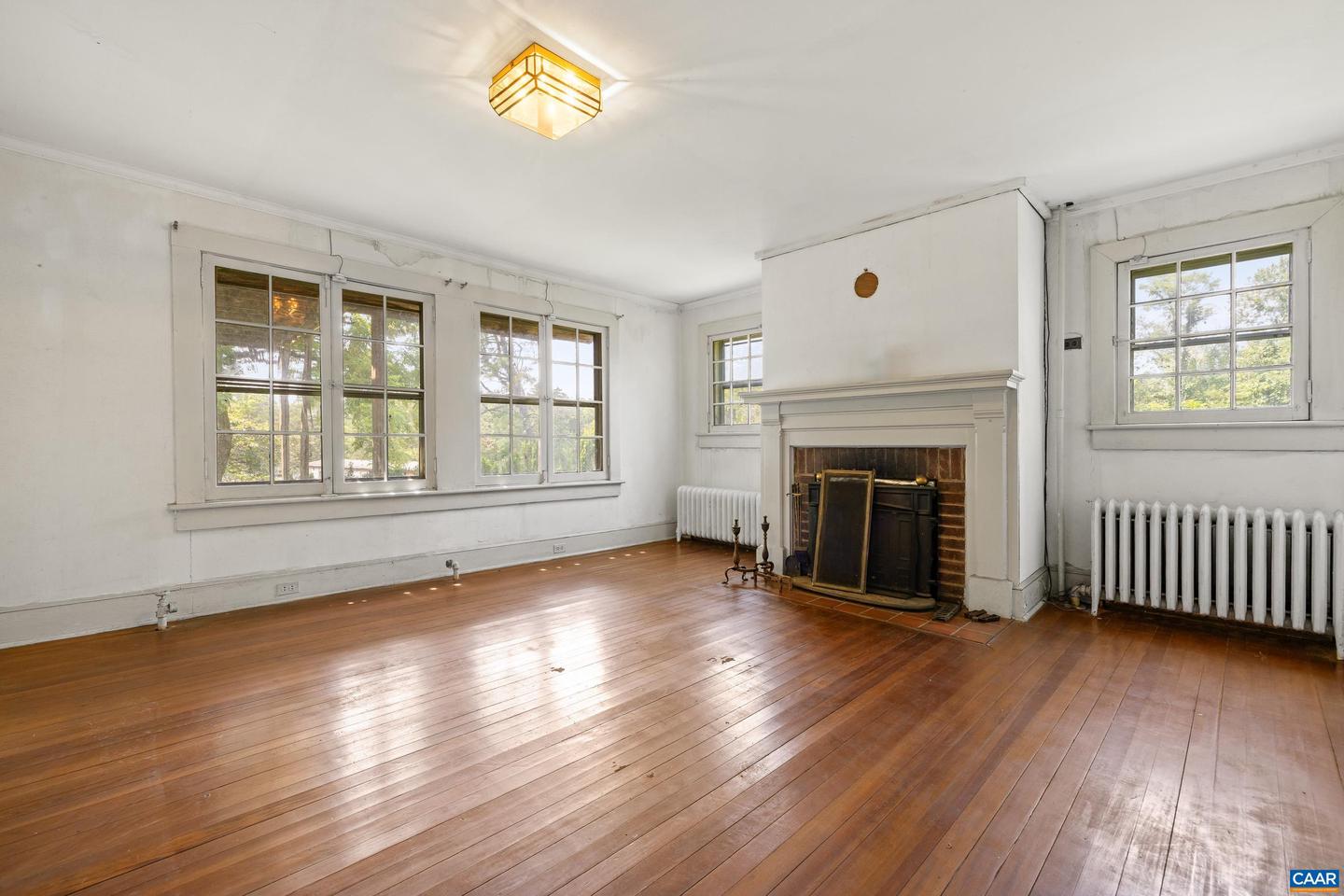 2370 PROFFIT RD, CHARLOTTESVILLE, Virginia 22911, 3 Bedrooms Bedrooms, ,1 BathroomBathrooms,Residential,For sale,2370 PROFFIT RD,667824 MLS # 667824