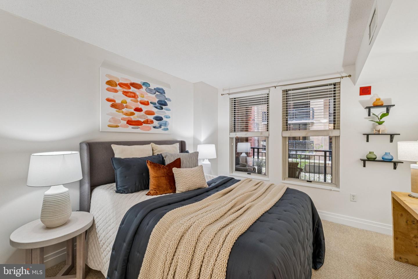 915 E ST NW #309, WASHINGTON, District Of Columbia 20004, 2 Bedrooms Bedrooms, ,1 BathroomBathrooms,Residential,For sale,915 E ST NW #309,DCDC2215136 MLS # DCDC2215136