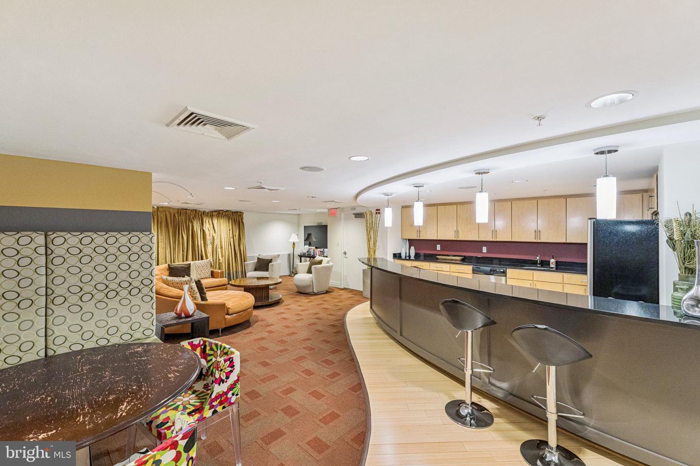 915 E ST NW #309, WASHINGTON, District Of Columbia 20004, 2 Bedrooms Bedrooms, ,1 BathroomBathrooms,Residential,For sale,915 E ST NW #309,DCDC2215136 MLS # DCDC2215136