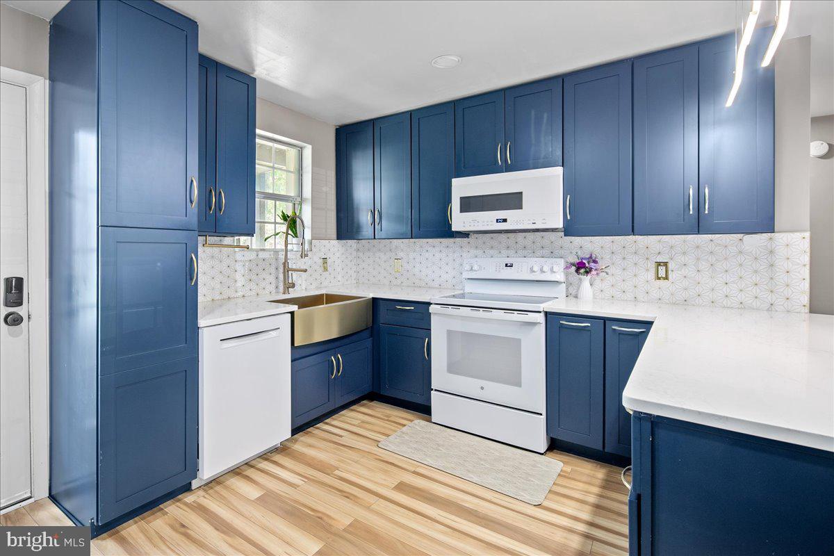 2833 S WAKEFIELD ST #C, ARLINGTON, Virginia 22206, 2 Bedrooms Bedrooms, ,1 BathroomBathrooms,Residential,For sale,2833 S WAKEFIELD ST #C,VAAR2062278 MLS # VAAR2062278