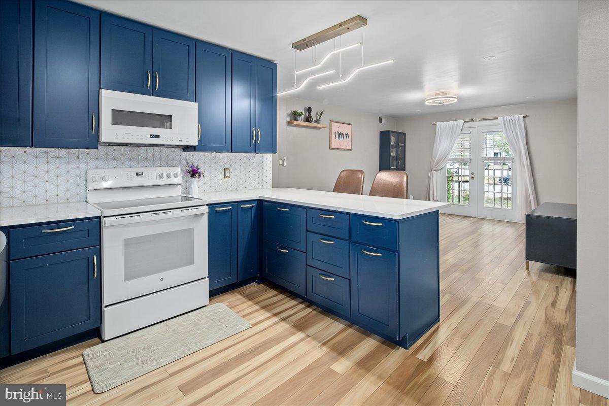 2833 S WAKEFIELD ST #C, ARLINGTON, Virginia 22206, 2 Bedrooms Bedrooms, ,1 BathroomBathrooms,Residential,For sale,2833 S WAKEFIELD ST #C,VAAR2062278 MLS # VAAR2062278
