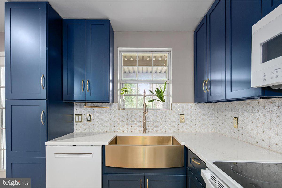 2833 S WAKEFIELD ST #C, ARLINGTON, Virginia 22206, 2 Bedrooms Bedrooms, ,1 BathroomBathrooms,Residential,For sale,2833 S WAKEFIELD ST #C,VAAR2062278 MLS # VAAR2062278