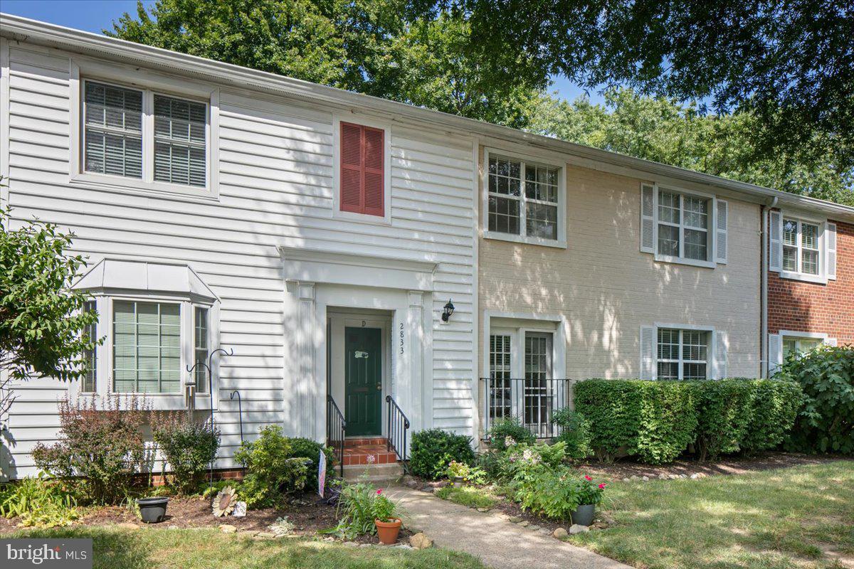 2833 S WAKEFIELD ST #C, ARLINGTON, Virginia 22206, 2 Bedrooms Bedrooms, ,1 BathroomBathrooms,Residential,For sale,2833 S WAKEFIELD ST #C,VAAR2062278 MLS # VAAR2062278