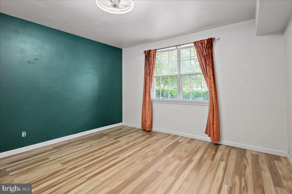 2833 S WAKEFIELD ST #C, ARLINGTON, Virginia 22206, 2 Bedrooms Bedrooms, ,1 BathroomBathrooms,Residential,For sale,2833 S WAKEFIELD ST #C,VAAR2062278 MLS # VAAR2062278