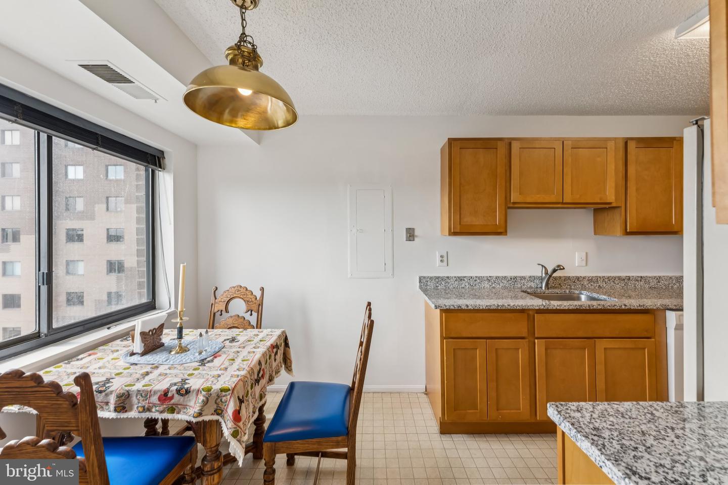 1600 N OAK ST #1115, ARLINGTON, Virginia 22209, 2 Bedrooms Bedrooms, ,2 BathroomsBathrooms,Residential,For sale,1600 N OAK ST #1115,VAAR2062310 MLS # VAAR2062310