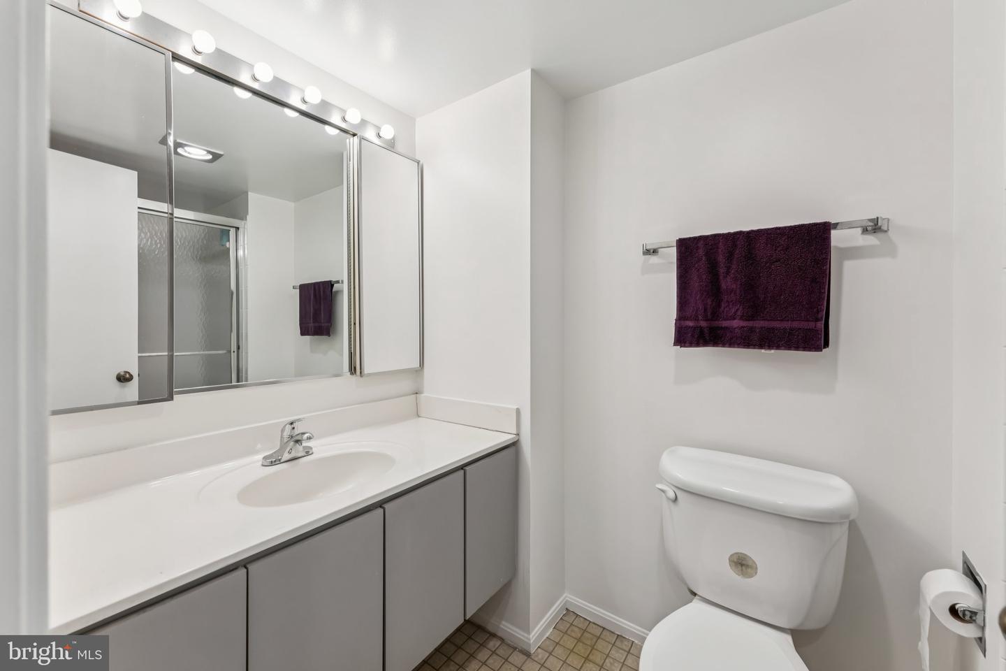 1600 N OAK ST #1115, ARLINGTON, Virginia 22209, 2 Bedrooms Bedrooms, ,2 BathroomsBathrooms,Residential,For sale,1600 N OAK ST #1115,VAAR2062310 MLS # VAAR2062310