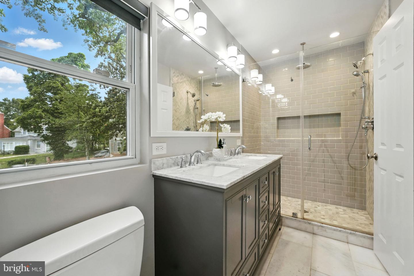 1821 SHEPHERD ST NE, WASHINGTON, District Of Columbia 20018, 6 Bedrooms Bedrooms, ,4 BathroomsBathrooms,Residential,For sale,1821 SHEPHERD ST NE,DCDC2215302 MLS # DCDC2215302