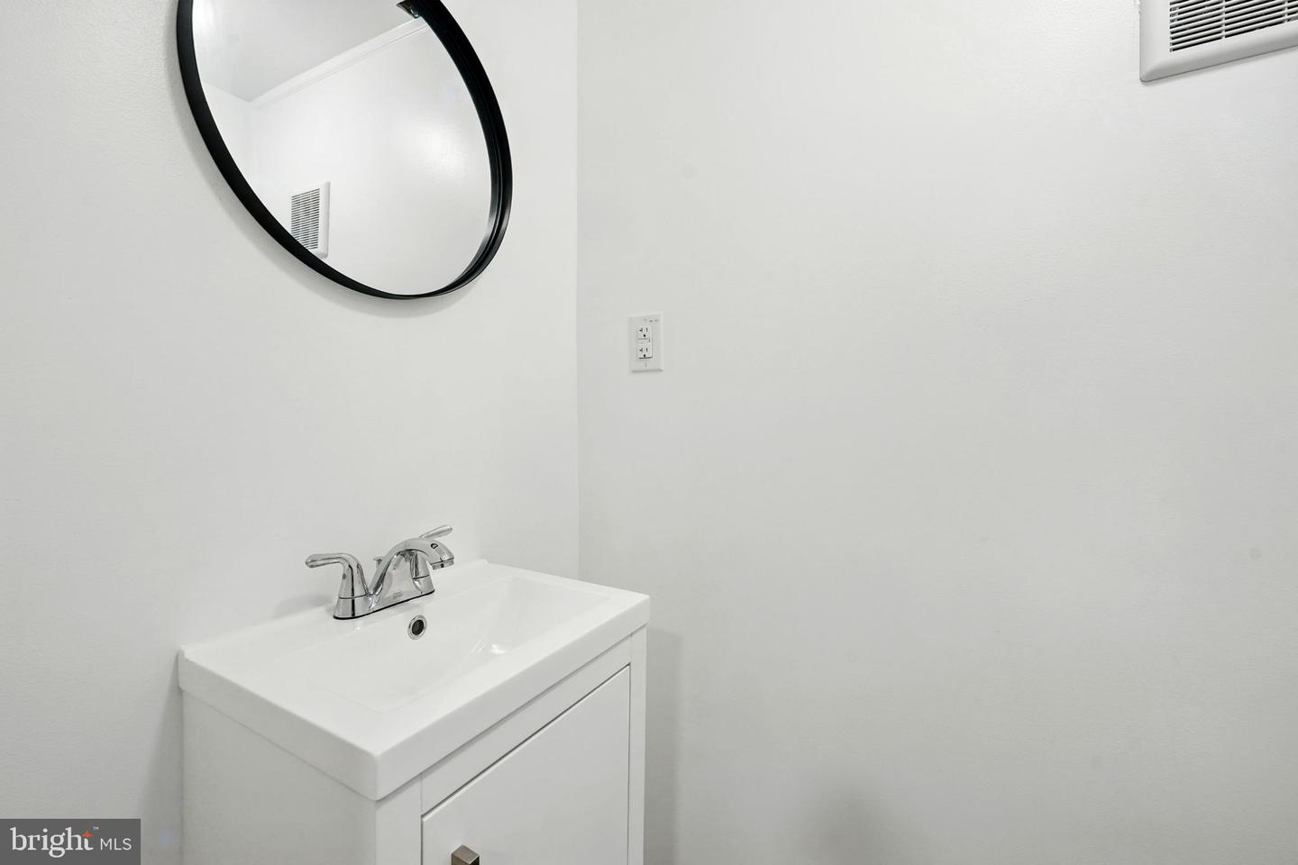 1821 SHEPHERD ST NE, WASHINGTON, District Of Columbia 20018, 6 Bedrooms Bedrooms, ,4 BathroomsBathrooms,Residential,For sale,1821 SHEPHERD ST NE,DCDC2215302 MLS # DCDC2215302