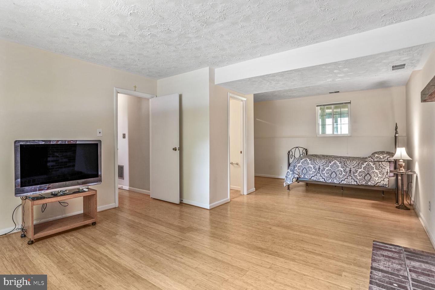 12793 BRADWELL RD, HERNDON, Virginia 20171, 3 Bedrooms Bedrooms, 12 Rooms Rooms,2 BathroomsBathrooms,Residential,For sale,12793 BRADWELL RD,VAFX2261496 MLS # VAFX2261496