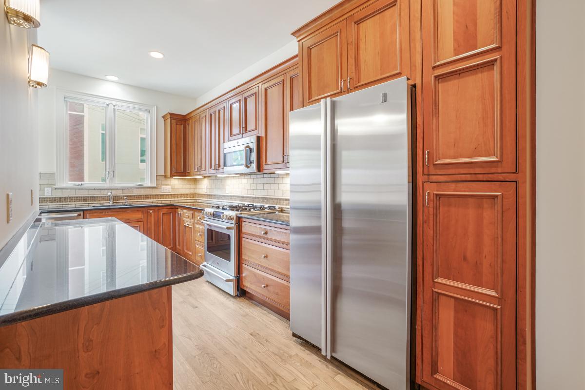 2729 ONTARIO RD NW, WASHINGTON, District Of Columbia 20009, 4 Bedrooms Bedrooms, ,1 BathroomBathrooms,Residential,For sale,2729 ONTARIO RD NW,DCDC2215330 MLS # DCDC2215330