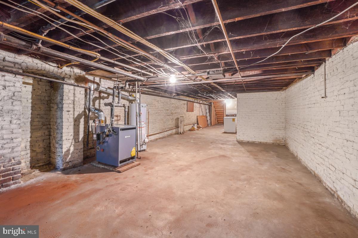2729 ONTARIO RD NW, WASHINGTON, District Of Columbia 20009, 4 Bedrooms Bedrooms, ,1 BathroomBathrooms,Residential,For sale,2729 ONTARIO RD NW,DCDC2215330 MLS # DCDC2215330