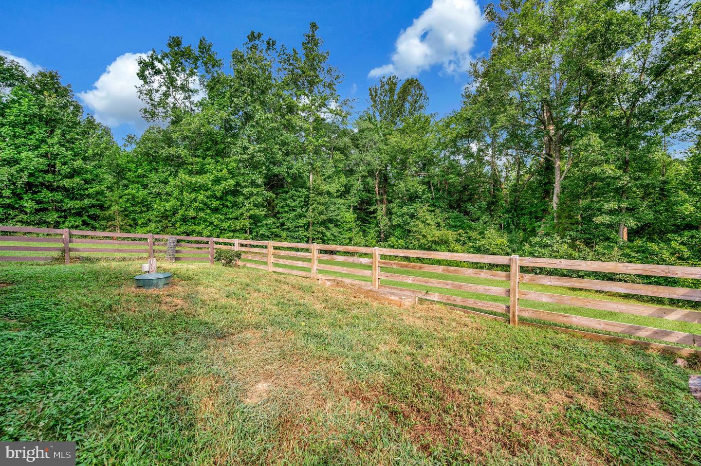 32 KEELY CT, LOUISA, Virginia 23093, 3 Bedrooms Bedrooms, 10 Rooms Rooms,3 BathroomsBathrooms,Residential,For sale,32 KEELY CT,VALA2008444 MLS # VALA2008444