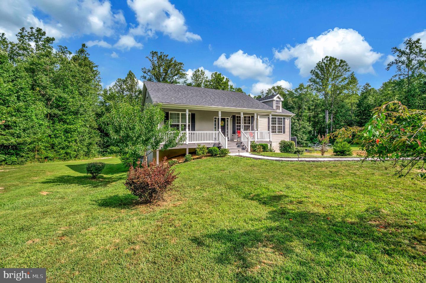 32 KEELY CT, LOUISA, Virginia 23093, 3 Bedrooms Bedrooms, 10 Rooms Rooms,3 BathroomsBathrooms,Residential,For sale,32 KEELY CT,VALA2008444 MLS # VALA2008444