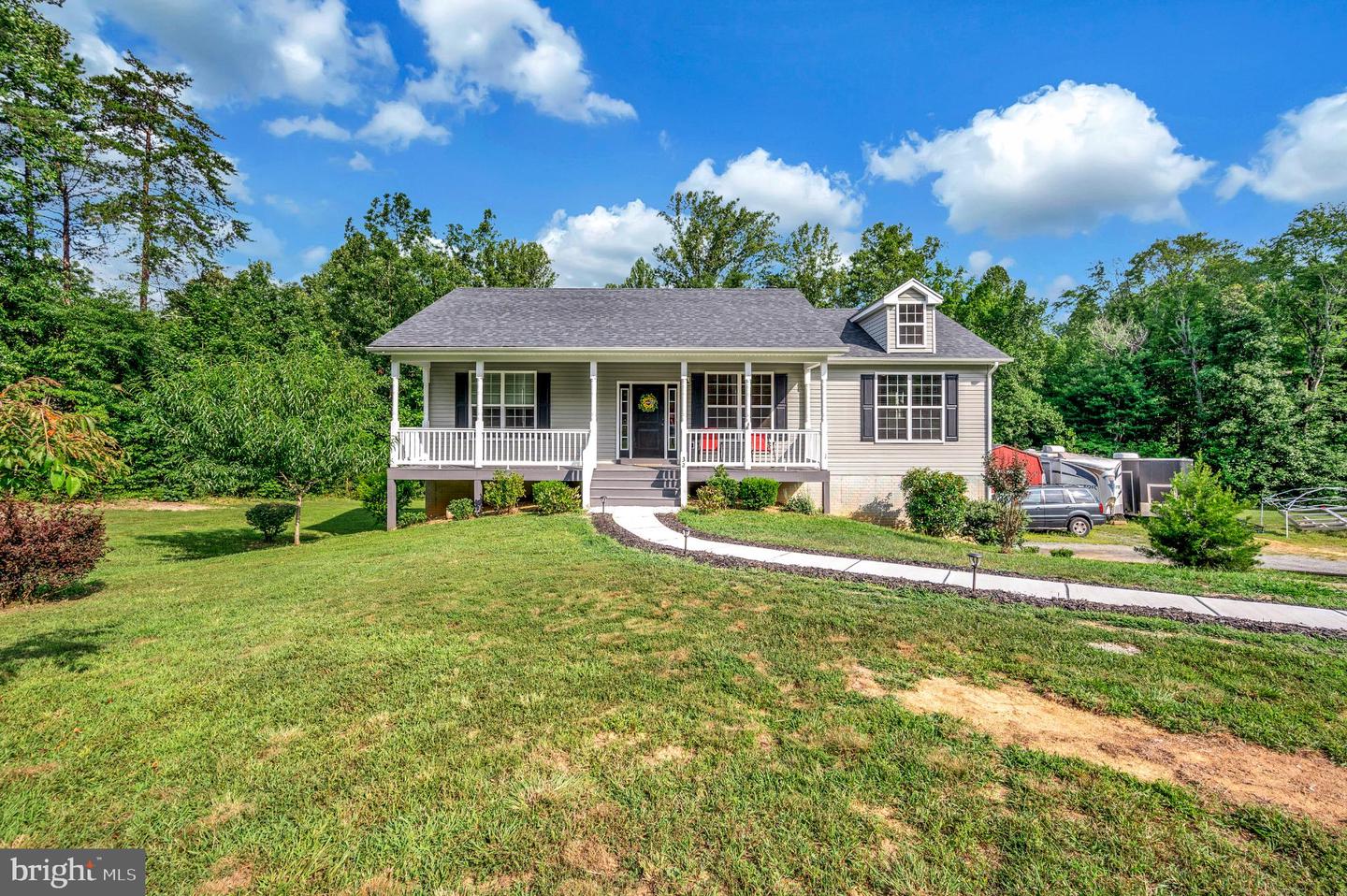 32 KEELY CT, LOUISA, Virginia 23093, 3 Bedrooms Bedrooms, 10 Rooms Rooms,3 BathroomsBathrooms,Residential,For sale,32 KEELY CT,VALA2008444 MLS # VALA2008444