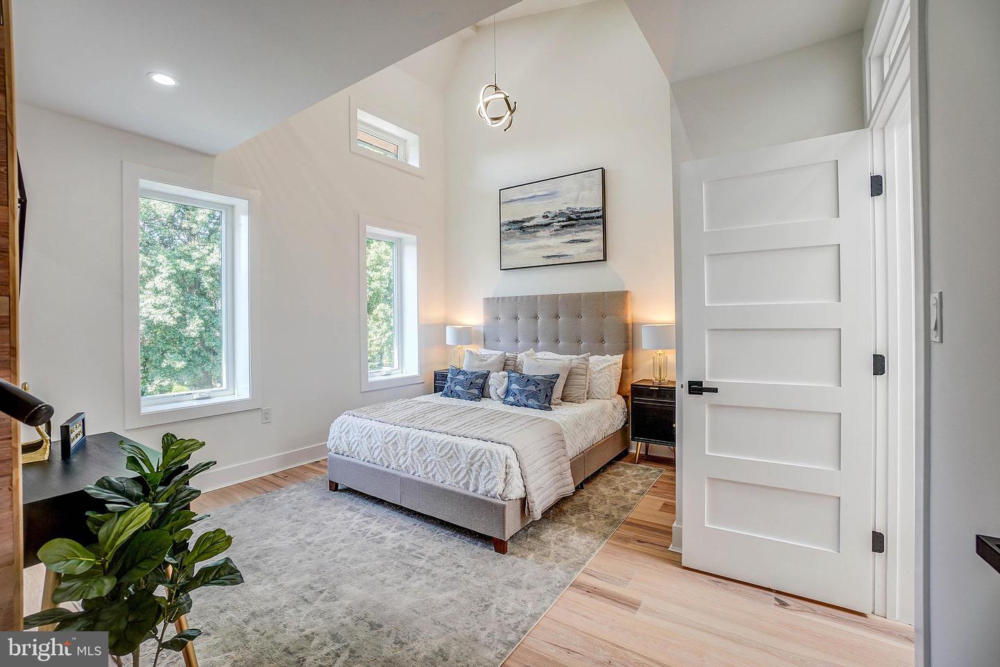 1341 TAYLOR ST NW, WASHINGTON, District Of Columbia 20011, 5 Bedrooms Bedrooms, ,3 BathroomsBathrooms,Residential,For sale,1341 TAYLOR ST NW,DCDC2215376 MLS # DCDC2215376