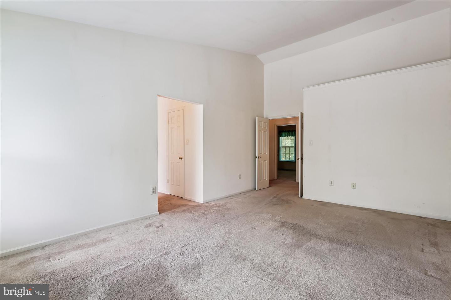 ALEXANDRIA, Virginia 22310, 4 Bedrooms Bedrooms, ,3 BathroomsBathrooms,Residential,For sale,VAFX2261620 MLS # VAFX2261620