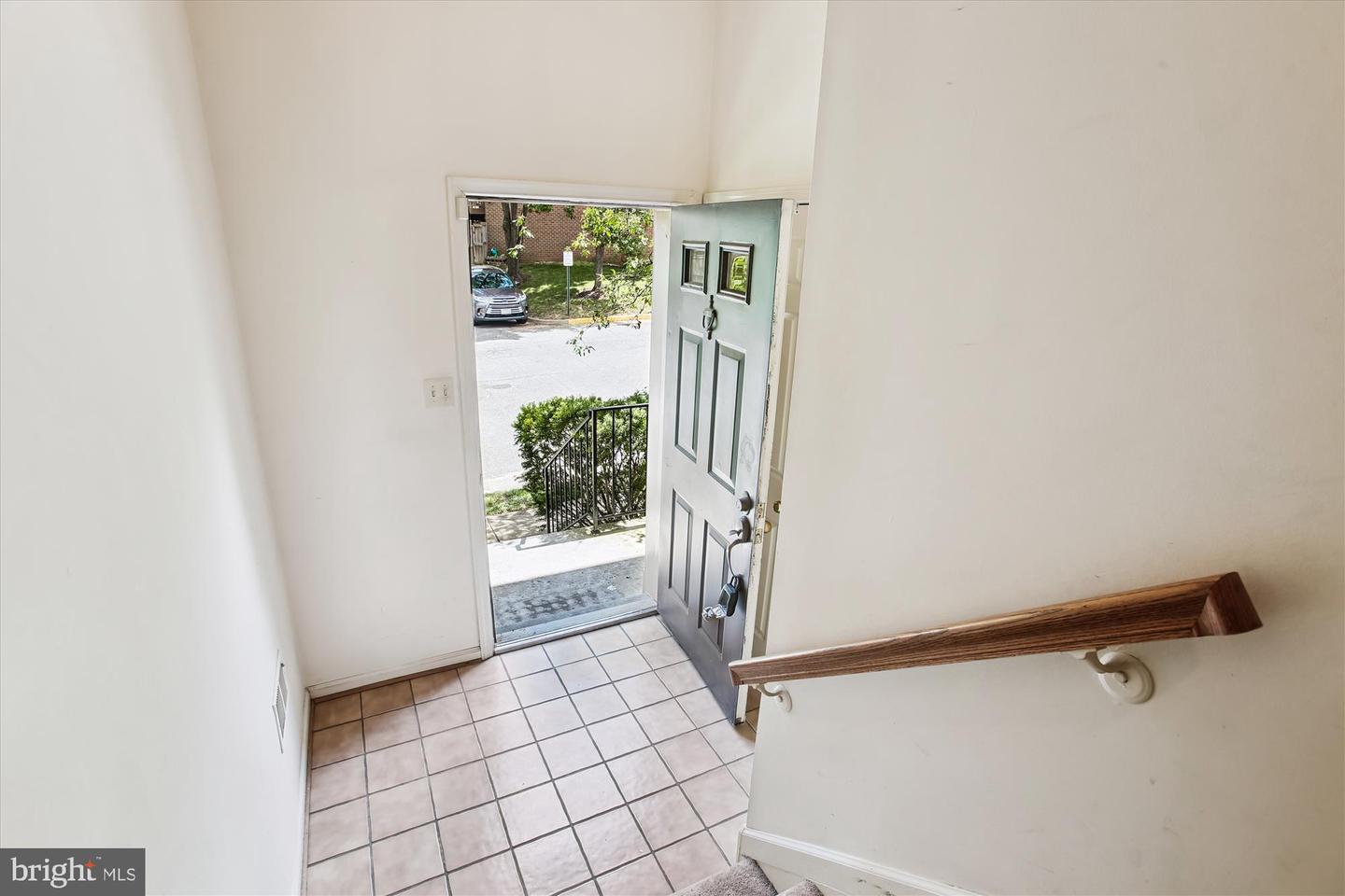 ALEXANDRIA, Virginia 22310, 4 Bedrooms Bedrooms, ,3 BathroomsBathrooms,Residential,For sale,VAFX2261620 MLS # VAFX2261620