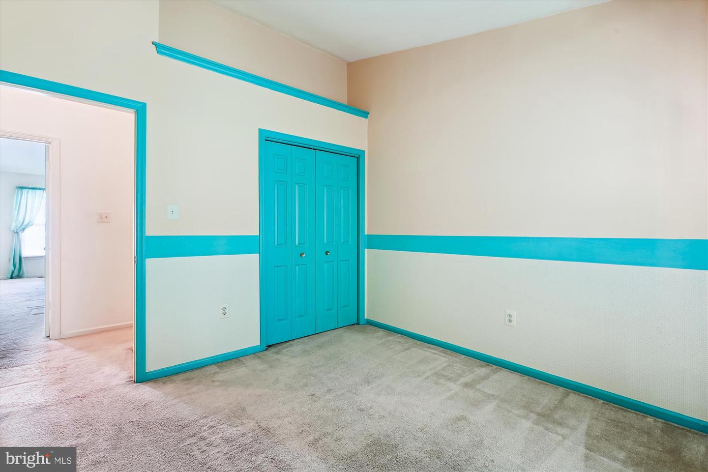 ALEXANDRIA, Virginia 22310, 4 Bedrooms Bedrooms, ,3 BathroomsBathrooms,Residential,For sale,VAFX2261620 MLS # VAFX2261620