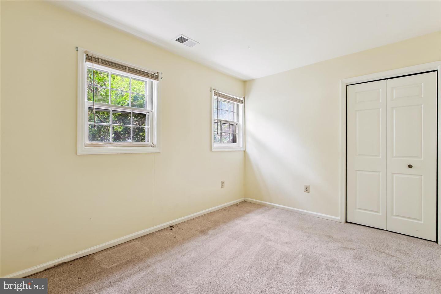 ALEXANDRIA, Virginia 22310, 4 Bedrooms Bedrooms, ,3 BathroomsBathrooms,Residential,For sale,VAFX2261620 MLS # VAFX2261620