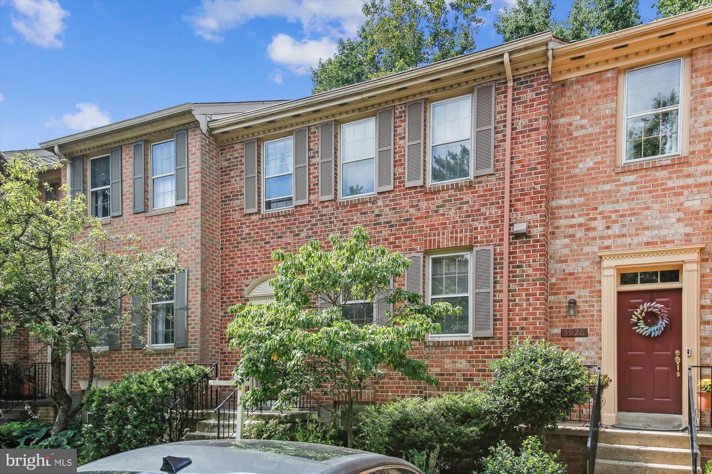 ALEXANDRIA, Virginia 22310, 4 Bedrooms Bedrooms, ,3 BathroomsBathrooms,Residential,For sale,VAFX2261620 MLS # VAFX2261620