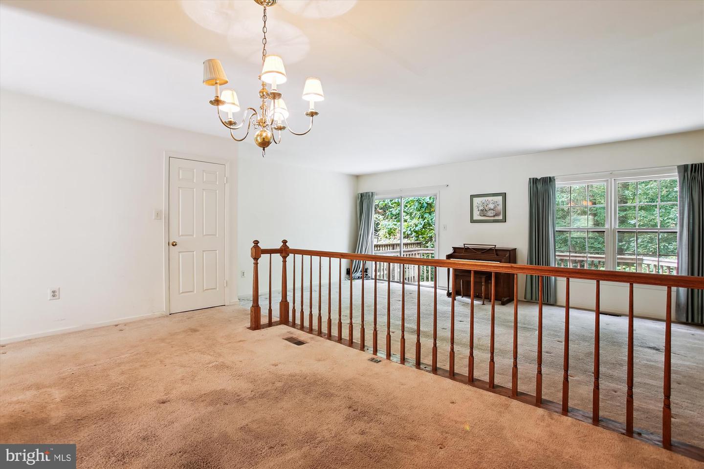 ALEXANDRIA, Virginia 22310, 4 Bedrooms Bedrooms, ,3 BathroomsBathrooms,Residential,For sale,VAFX2261620 MLS # VAFX2261620