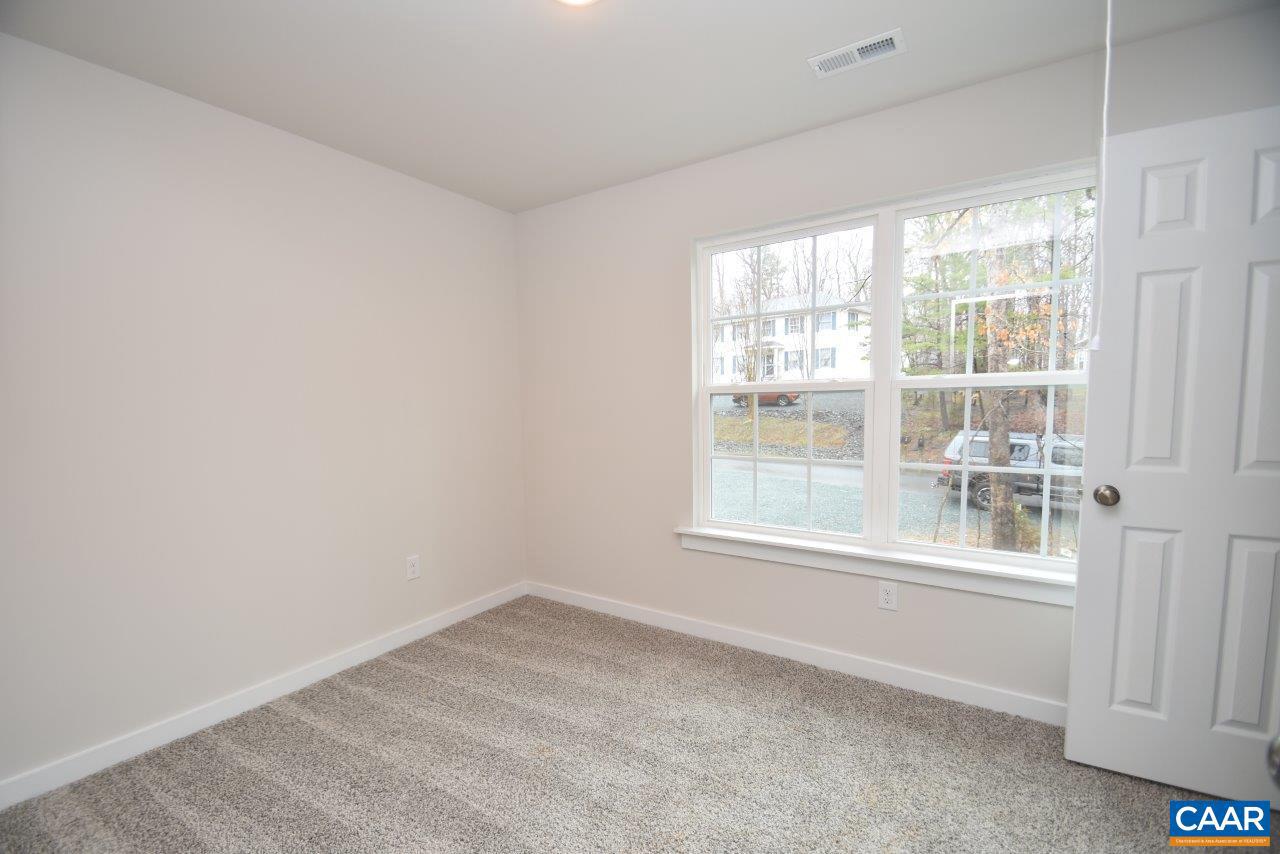 43 BRIDLEWOOD DR #LM 70/11, PALMYRA, Virginia 22963, 3 Bedrooms Bedrooms, ,2 BathroomsBathrooms,Residential,For sale,43 BRIDLEWOOD DR #LM 70/11,667911 MLS # 667911