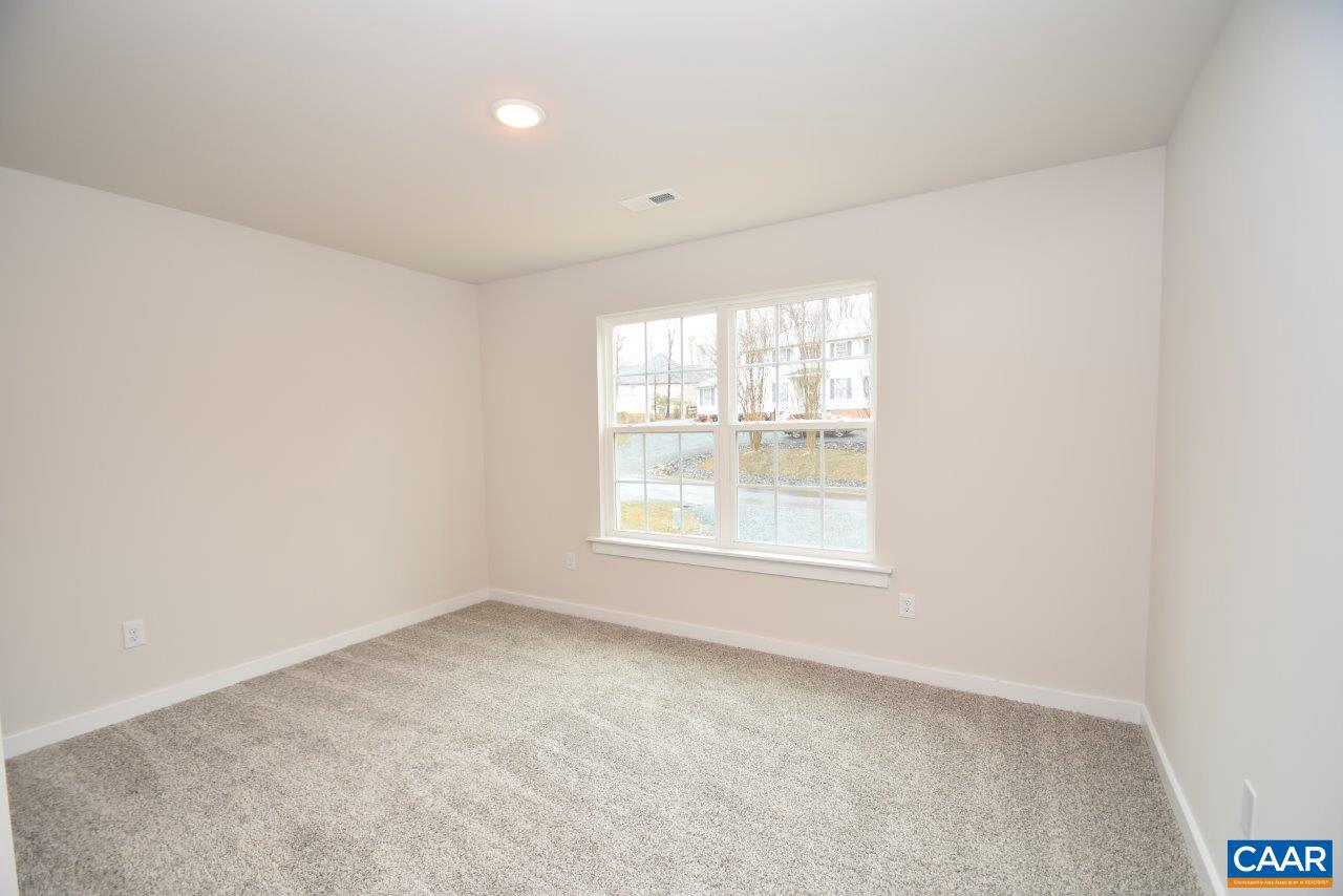 43 BRIDLEWOOD DR #LM 70/11, PALMYRA, Virginia 22963, 3 Bedrooms Bedrooms, ,2 BathroomsBathrooms,Residential,For sale,43 BRIDLEWOOD DR #LM 70/11,667911 MLS # 667911