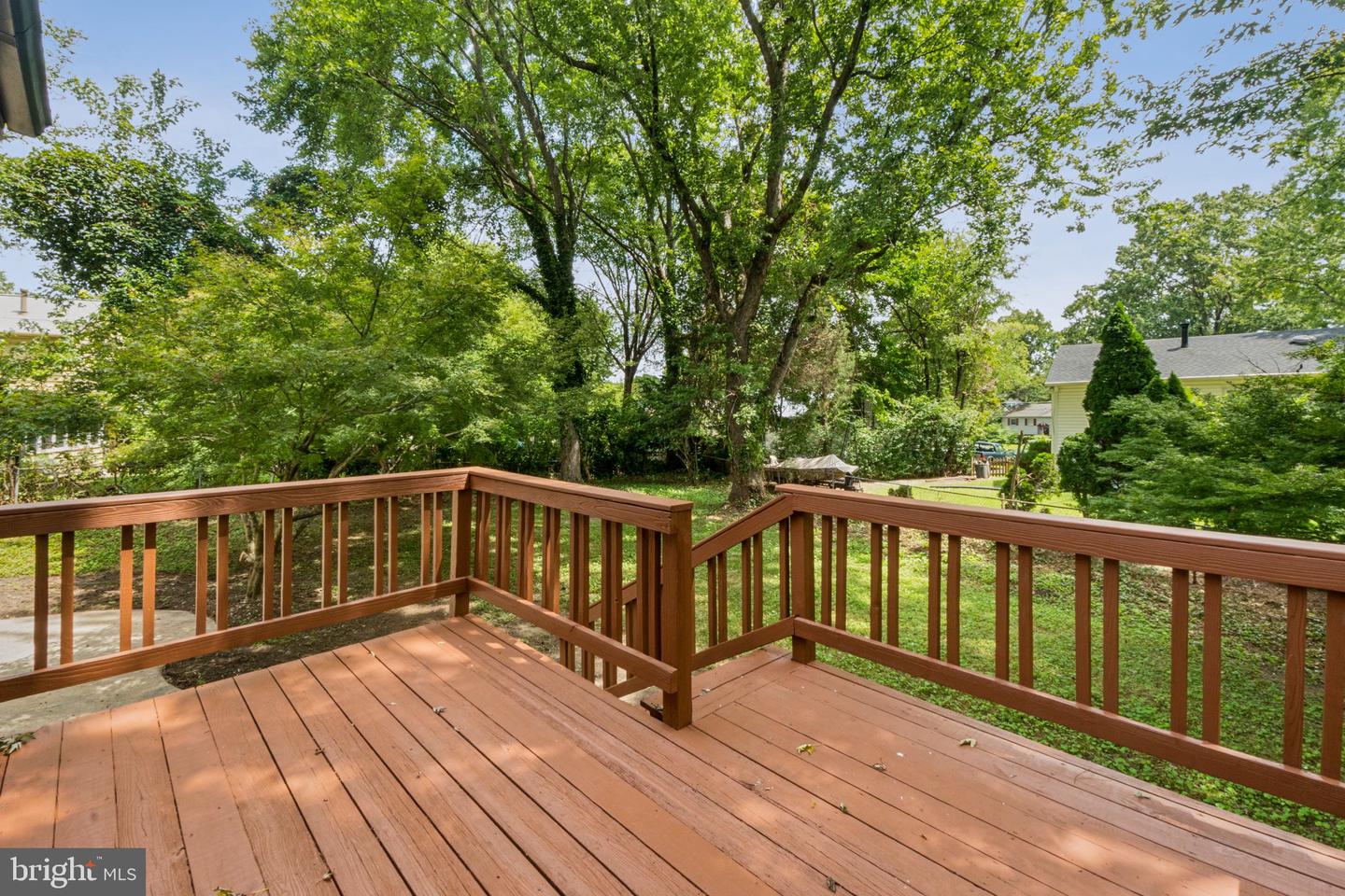 5803 SUNDERLAND CT, ALEXANDRIA, Virginia 22315, 4 Bedrooms Bedrooms, ,4 BathroomsBathrooms,Residential,For sale,5803 SUNDERLAND CT,VAFX2261678 MLS # VAFX2261678