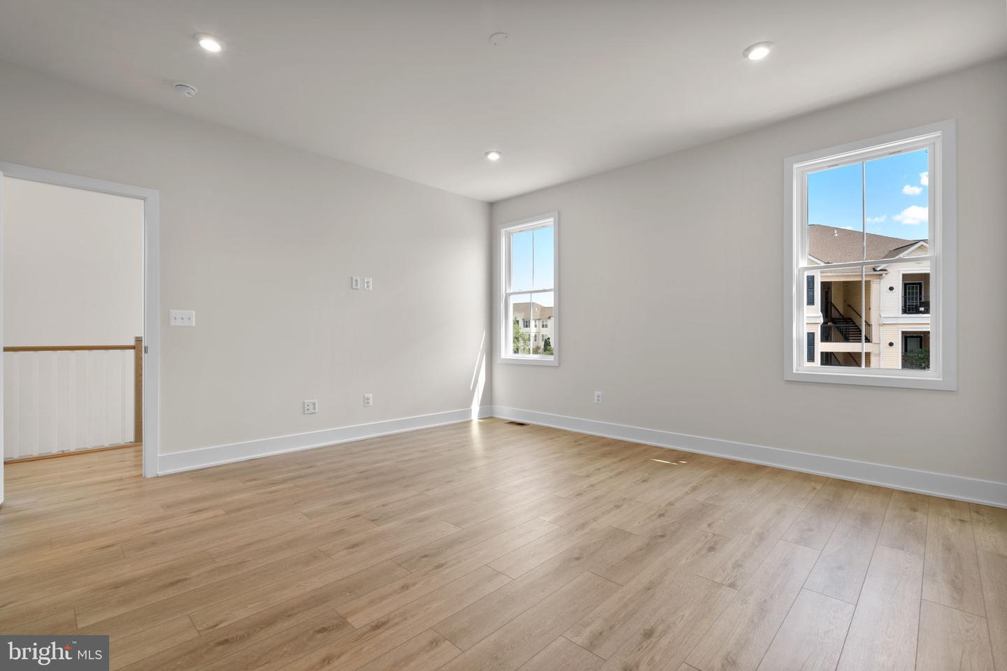 13728 AVIATION PL, HERNDON, Virginia 20171, 3 Bedrooms Bedrooms, ,2 BathroomsBathrooms,Residential,For sale,13728 AVIATION PL,VAFX2261686 MLS # VAFX2261686