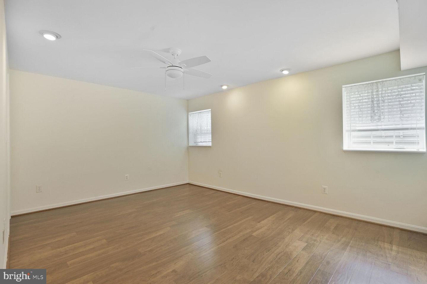 13685 PADDOCK CT, GAINESVILLE, Virginia 20155, 3 Bedrooms Bedrooms, ,3 BathroomsBathrooms,Residential,For sale,13685 PADDOCK CT,VAPW2101656 MLS # VAPW2101656