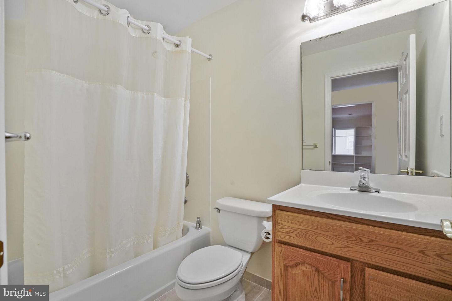 13685 PADDOCK CT, GAINESVILLE, Virginia 20155, 3 Bedrooms Bedrooms, ,3 BathroomsBathrooms,Residential,For sale,13685 PADDOCK CT,VAPW2101656 MLS # VAPW2101656