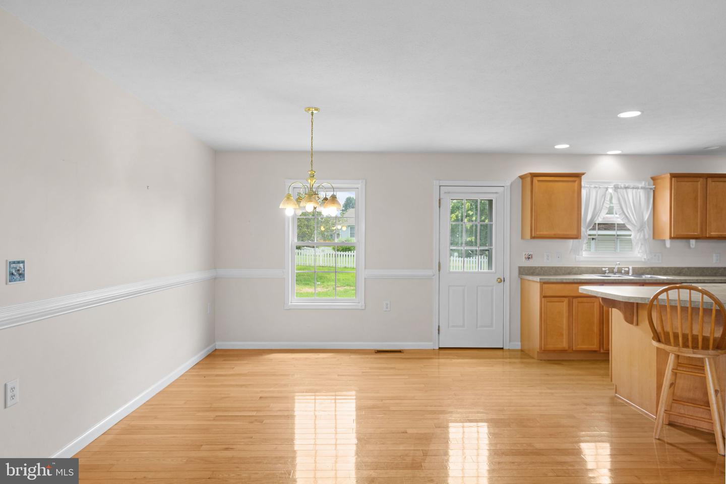 259 N SUNSET DR, BROADWAY, Virginia 22815, 3 Bedrooms Bedrooms, ,2 BathroomsBathrooms,Residential,For sale,259 N SUNSET DR,VARO2002500 MLS # VARO2002500