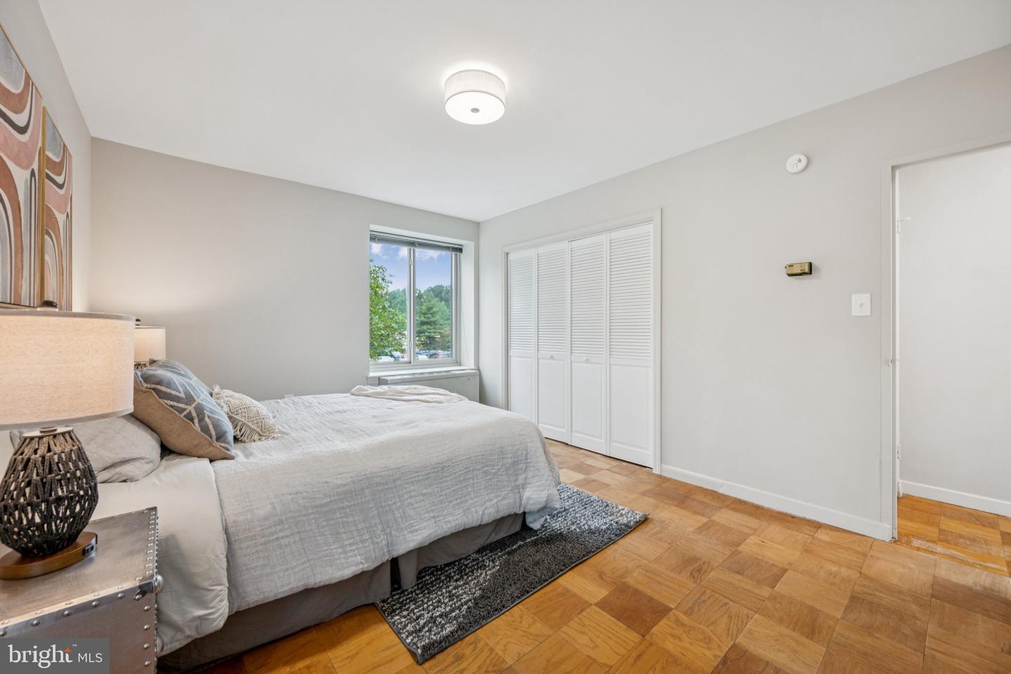 3000 SPOUT RUN PKWY #D212, ARLINGTON, Virginia 22201, 2 Bedrooms Bedrooms, ,1 BathroomBathrooms,Residential,For sale,3000 SPOUT RUN PKWY #D212,VAAR2062374 MLS # VAAR2062374