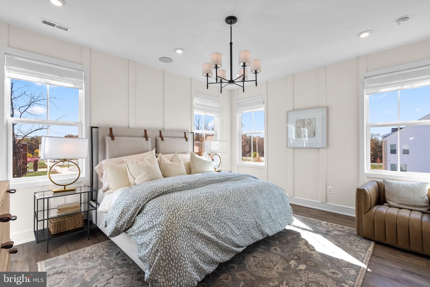 42129 SHINING STAR SQ, ASHBURN, Virginia 20148, 3 Bedrooms Bedrooms, ,2 BathroomsBathrooms,Residential,For sale,42129 SHINING STAR SQ,VALO2104700 MLS # VALO2104700