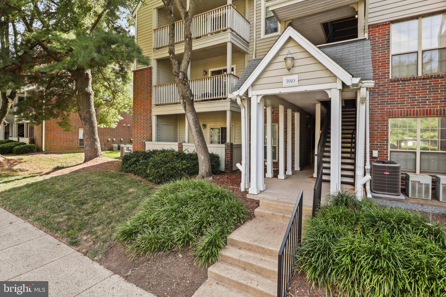3910 PENDERVIEW DR #632, FAIRFAX, Virginia 22033, 1 Bedroom Bedrooms, ,1 BathroomBathrooms,Residential,For sale,3910 PENDERVIEW DR #632,VAFX2261708 MLS # VAFX2261708
