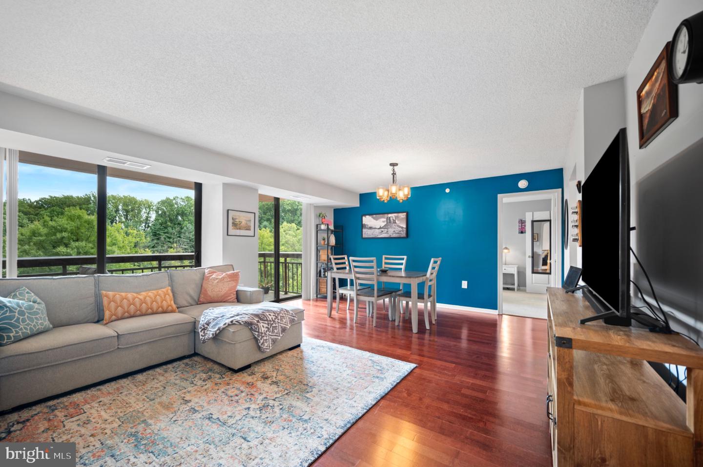 2230 GEORGE C MARSHALL DR #515, FALLS CHURCH, Virginia 22043, 2 Bedrooms Bedrooms, 9 Rooms Rooms,2 BathroomsBathrooms,Residential,For sale,2230 GEORGE C MARSHALL DR #515,VAFX2261722 MLS # VAFX2261722