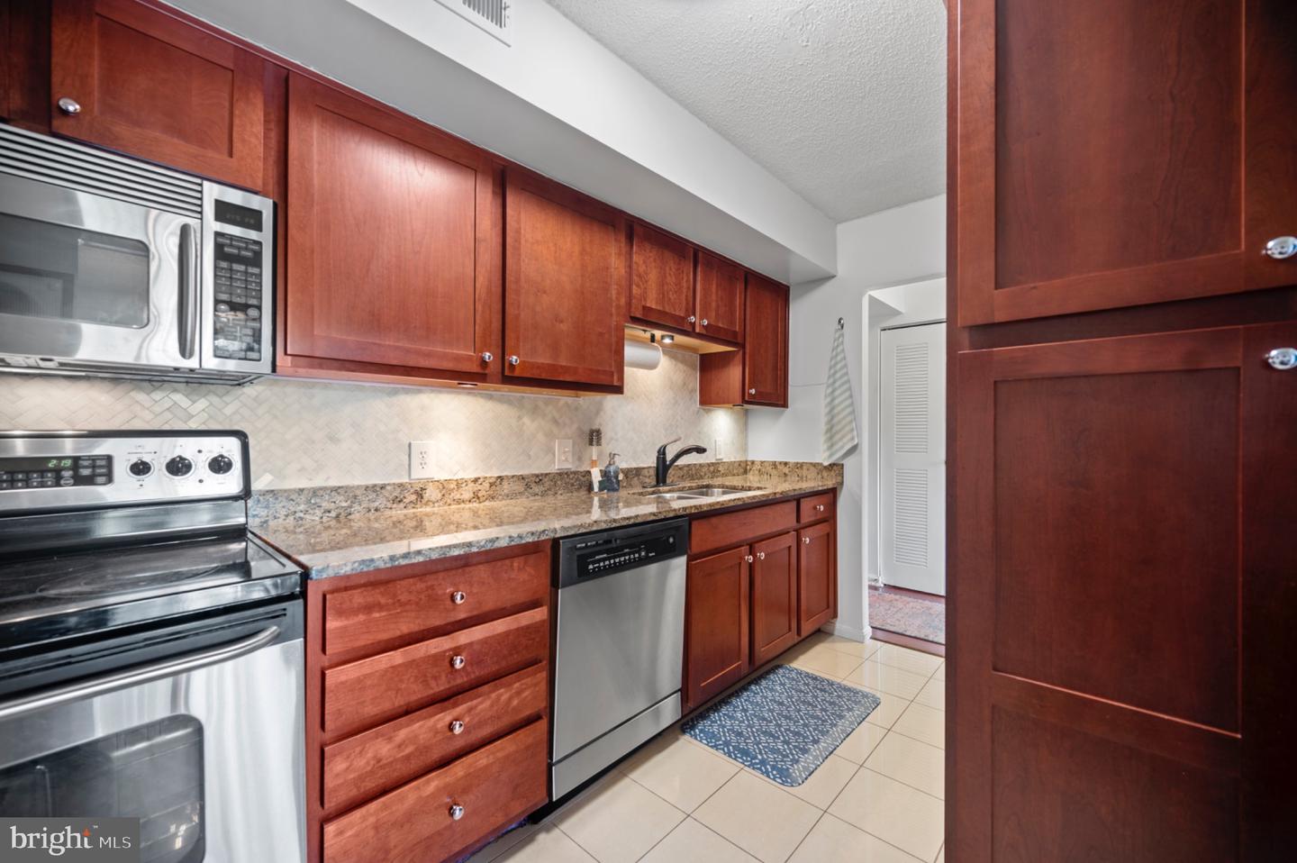 2230 GEORGE C MARSHALL DR #515, FALLS CHURCH, Virginia 22043, 2 Bedrooms Bedrooms, 9 Rooms Rooms,2 BathroomsBathrooms,Residential,For sale,2230 GEORGE C MARSHALL DR #515,VAFX2261722 MLS # VAFX2261722