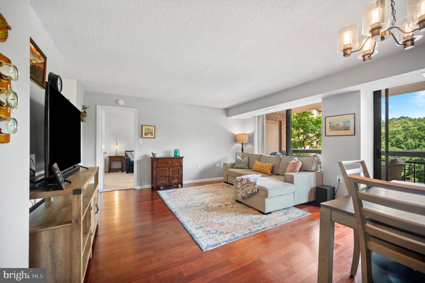 2230 GEORGE C MARSHALL DR #515, FALLS CHURCH, Virginia 22043, 2 Bedrooms Bedrooms, 9 Rooms Rooms,2 BathroomsBathrooms,Residential,For sale,2230 GEORGE C MARSHALL DR #515,VAFX2261722 MLS # VAFX2261722