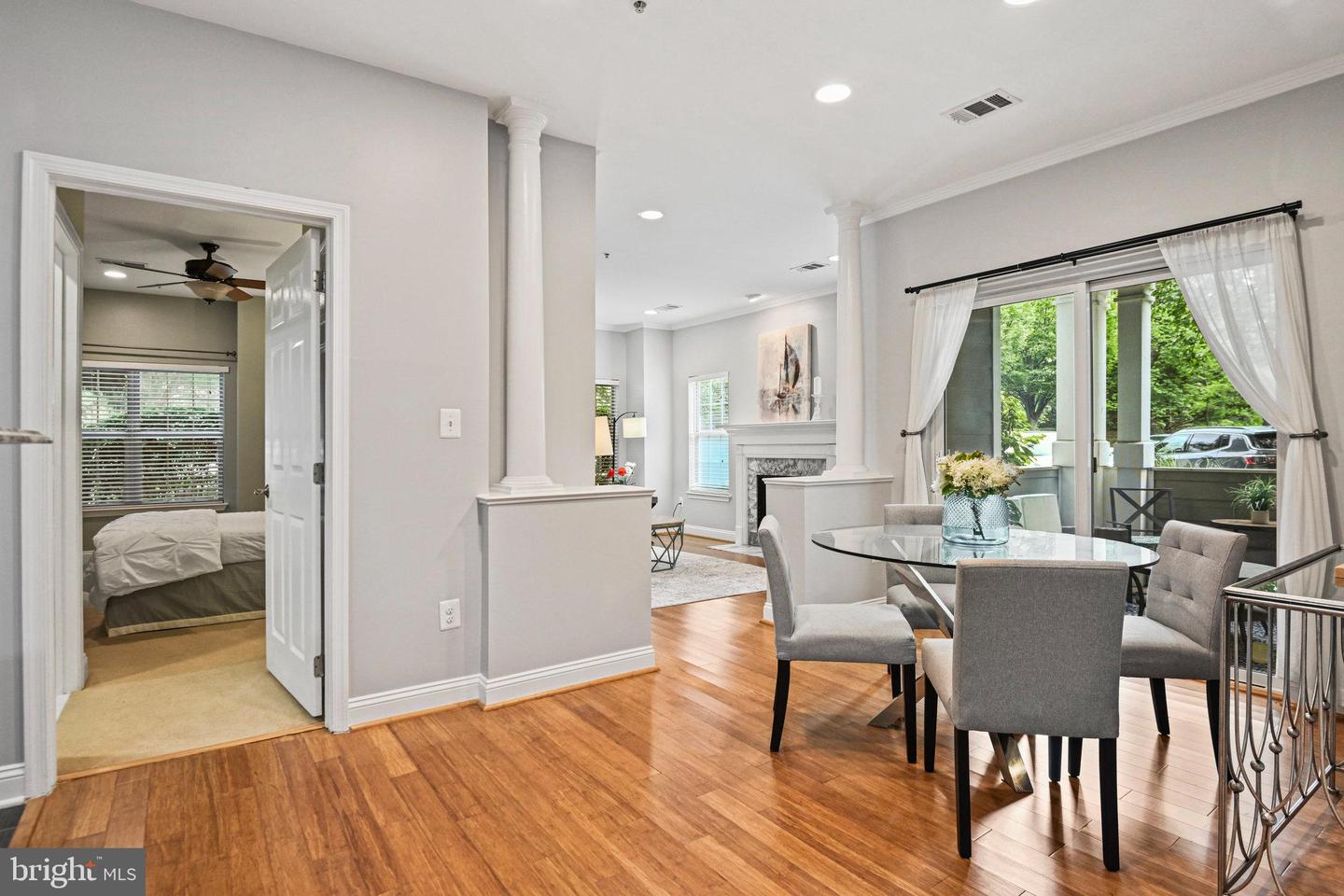 1700 LAKE SHORE CREST DR #16, RESTON, Virginia 20190, 2 Bedrooms Bedrooms, ,2 BathroomsBathrooms,Residential,For sale,1700 LAKE SHORE CREST DR #16,VAFX2261726 MLS # VAFX2261726